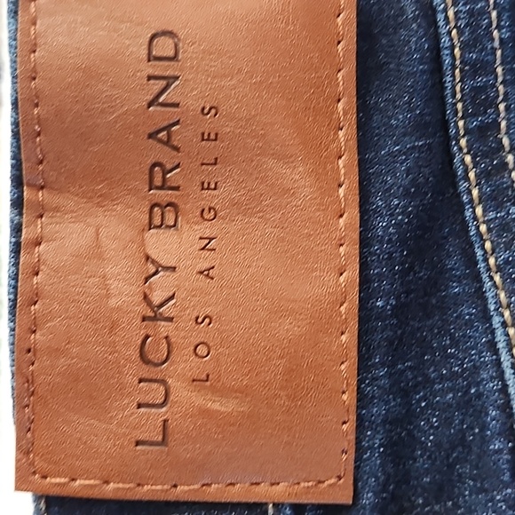 New Lucky Brand High Rise Flare 2 Way Stretch Jeans (Available in Sz 12 - Picture 6 of 10